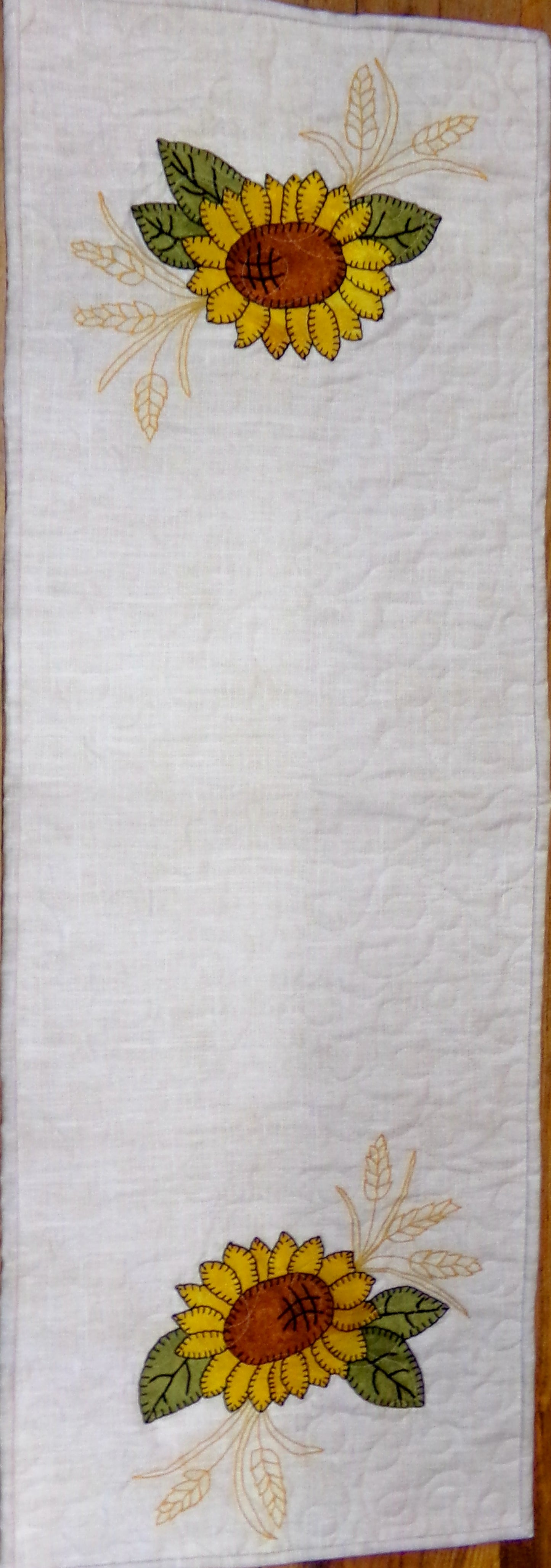 Wheat & Sunflower Table Runner Kit